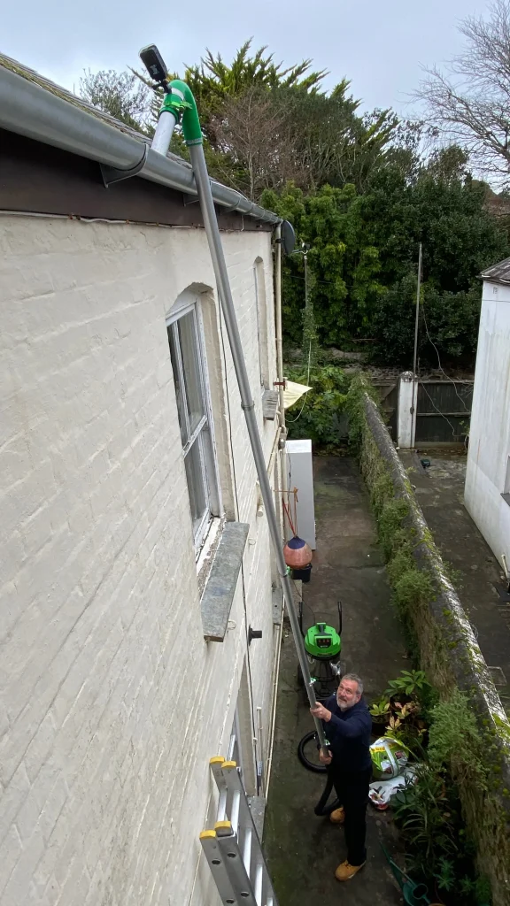 Gutter Cleaning Penzance 02